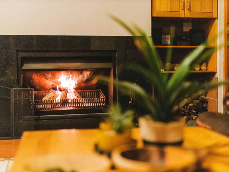 L’art d’entretenir sa cheminée dans les Ardennes entre esthétique et sécurité