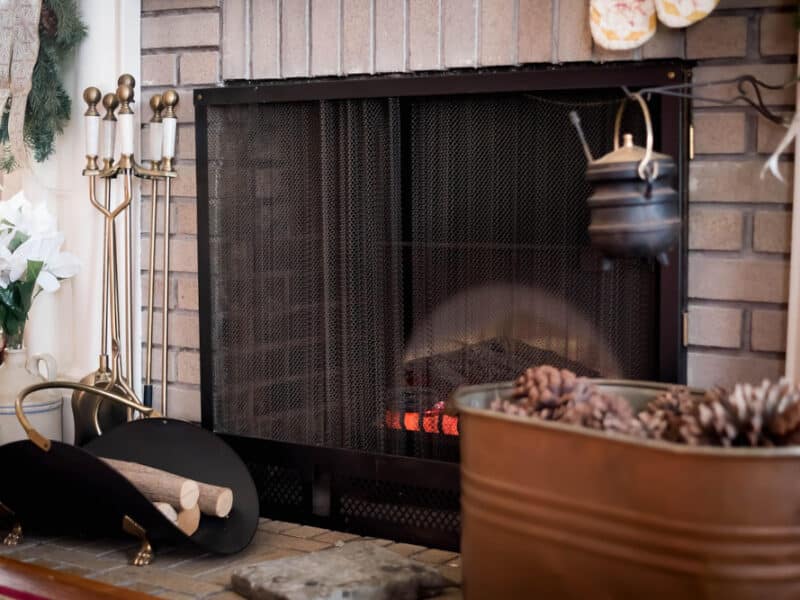 Coffrage de cheminée : comment créer des niches décoratives sécurisées et personnalisées ?