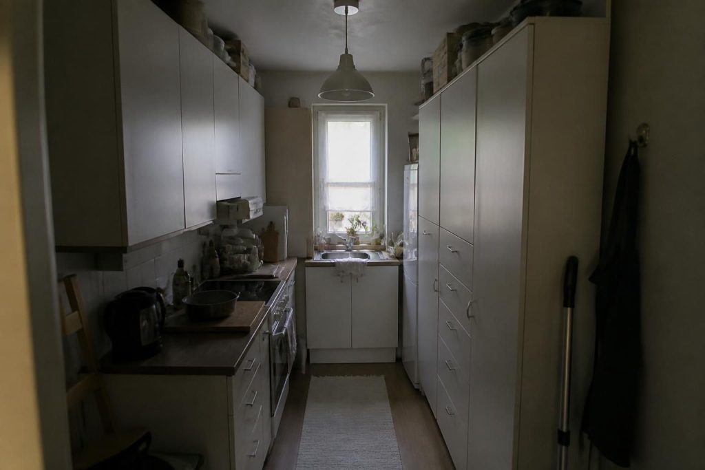 découvrez les erreurs courantes à éviter lors de l'aménagement d'une cuisine ikea dans un petit espace pour optimiser chaque centimètre et allier design et fonctionnalité.
